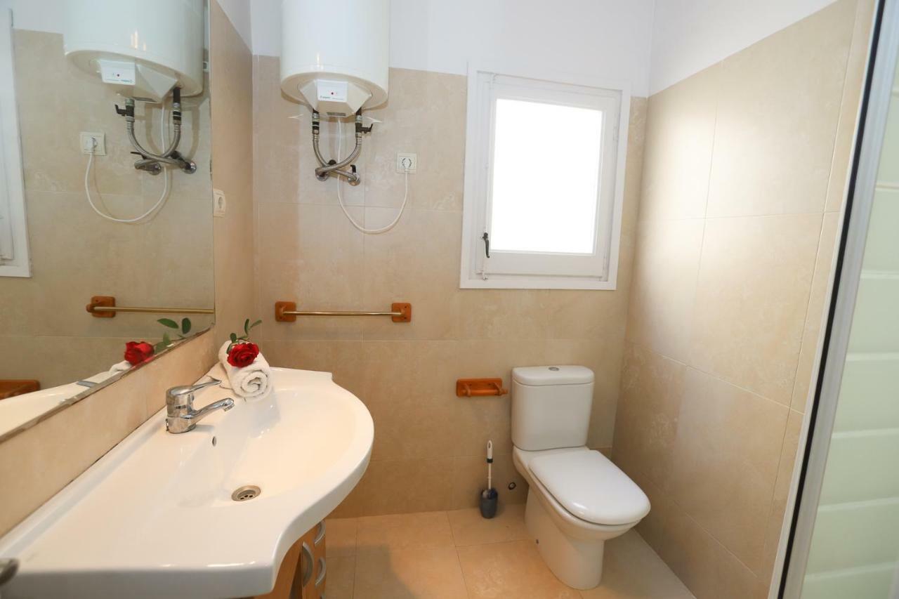 Costa Daurada Apartaments - Costa Azul Luxe Салоу Екстериор снимка
